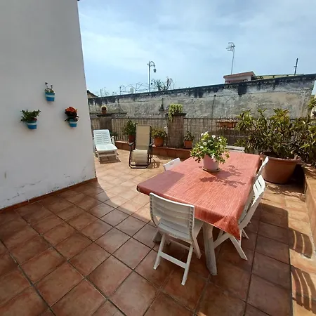 Apartment Terrazza Su Centro Naples